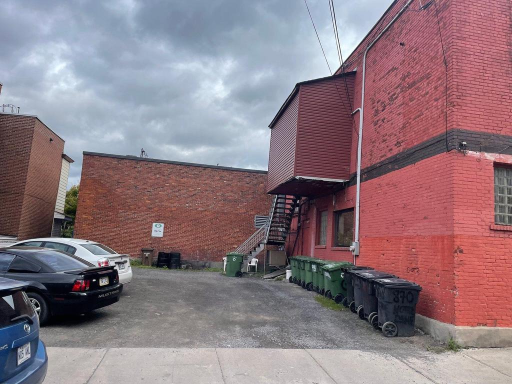 









870

 - 898


Rue Notre-Dame

,
Montréal (Lachine),




QC
H8S2B7

