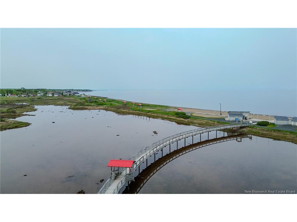 









741


Principale

,
Beresford,




NB
E8K 1W6

