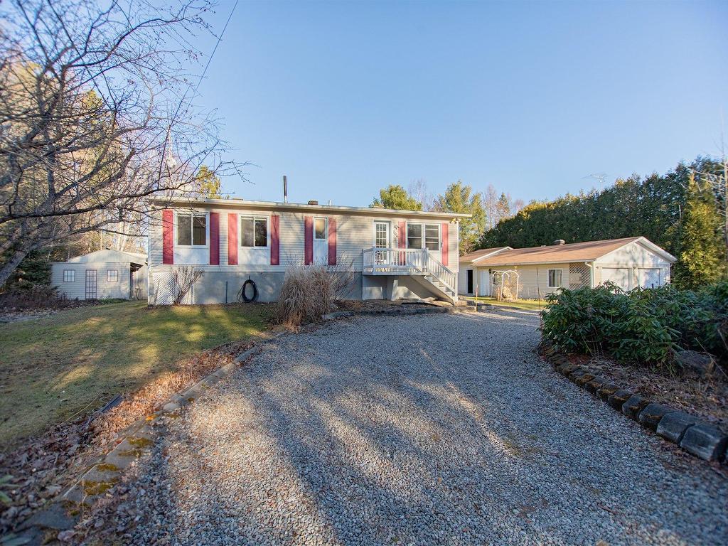 









700


Rue des Pâquerettes

,
Chertsey,




QC
J0K3K0

