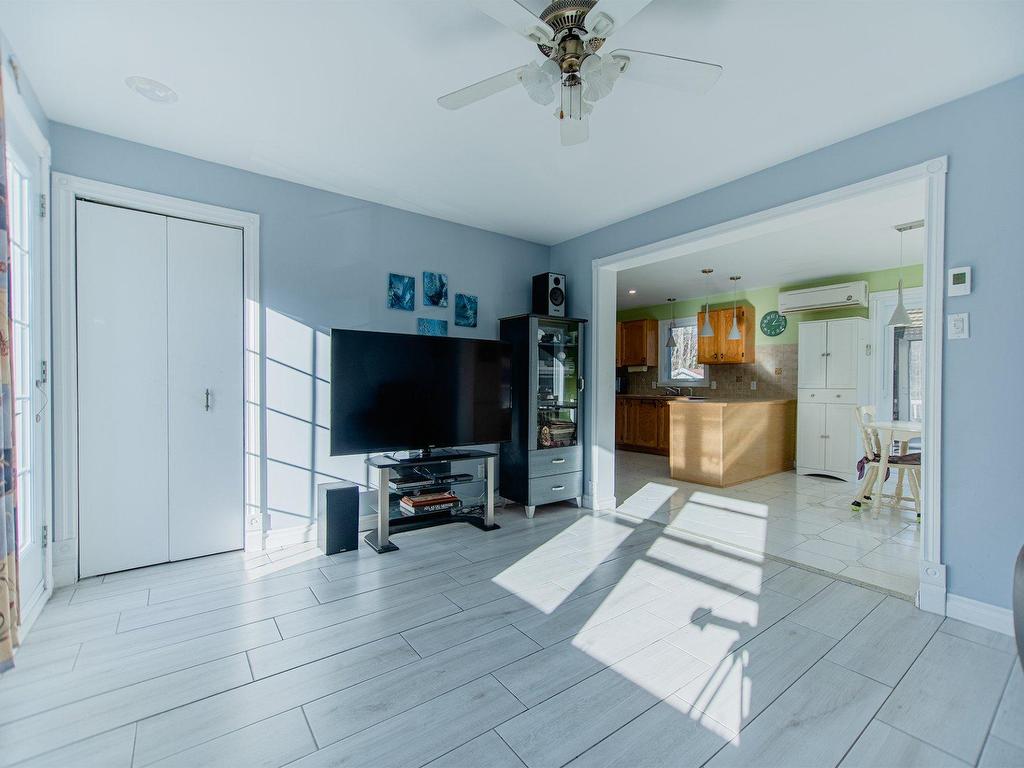 









700


Rue des Pâquerettes

,
Chertsey,




QC
J0K3K0

