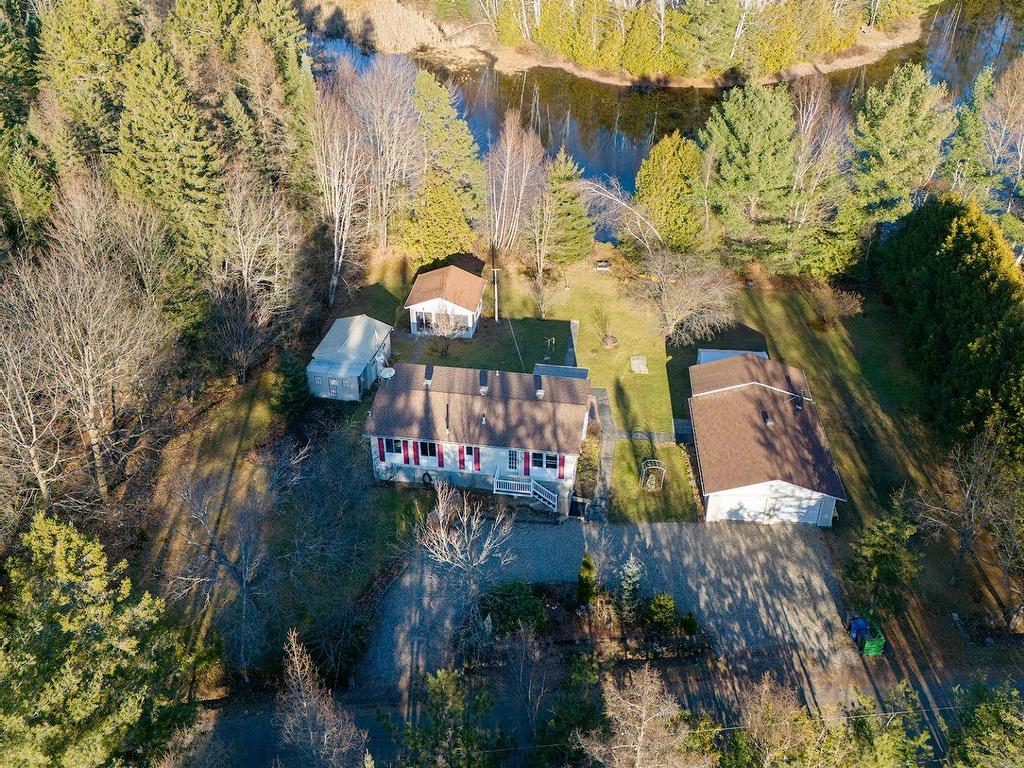 









700


Rue des Pâquerettes

,
Chertsey,




QC
J0K3K0

