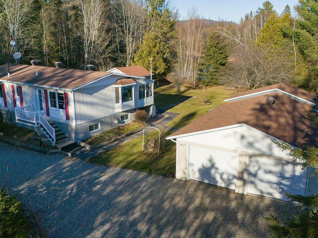 









700


Rue des Pâquerettes

,
Chertsey,




QC
J0K3K0

