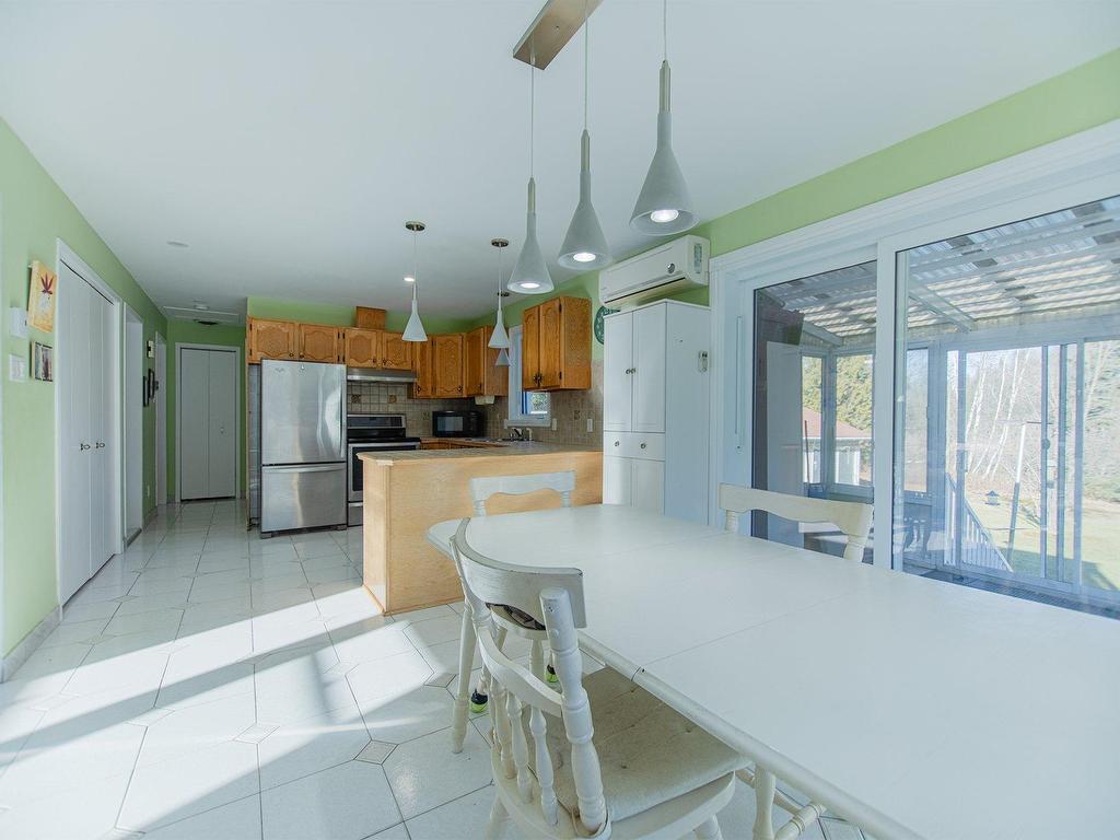 









700


Rue des Pâquerettes

,
Chertsey,




QC
J0K3K0

