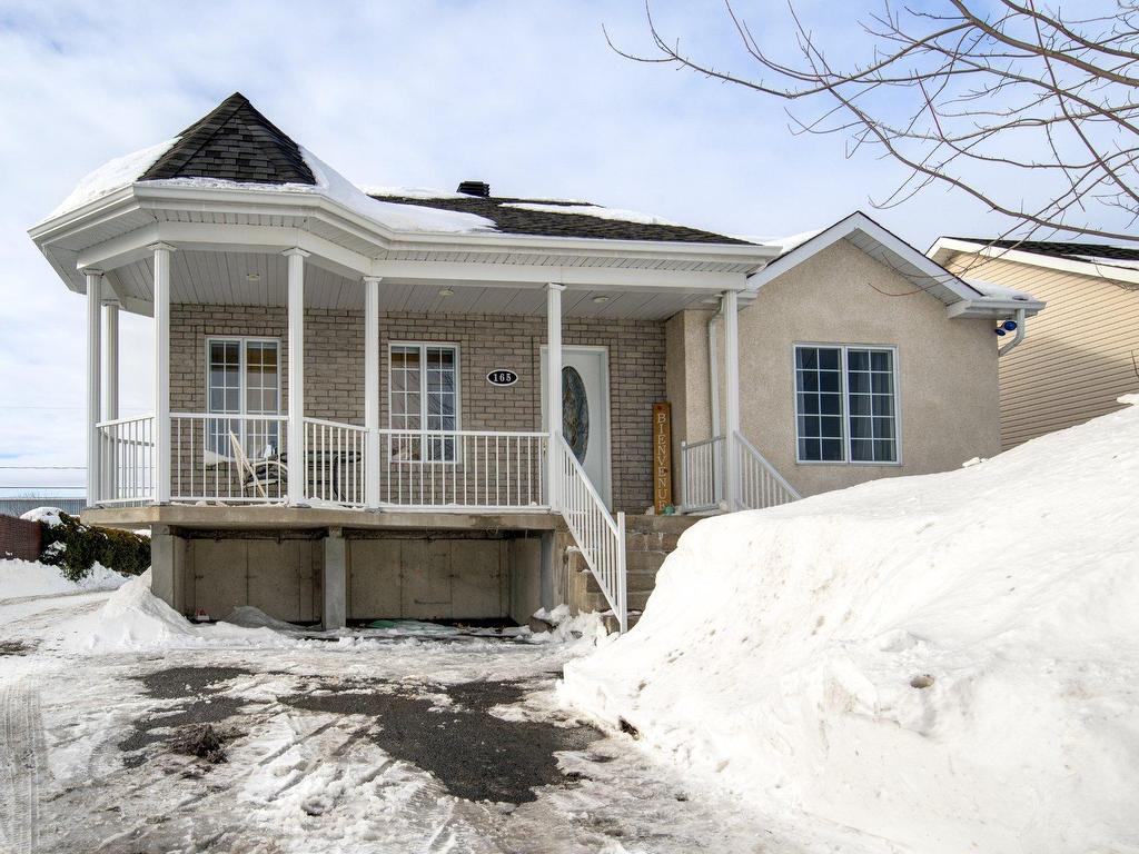 









165


Rue de la Gare

,
Sainte-Anne-des-Plaines,




QC
J5N1T8

