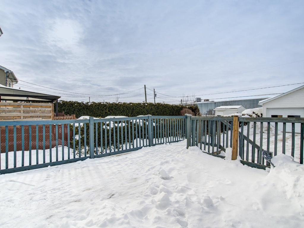 









165


Rue de la Gare

,
Sainte-Anne-des-Plaines,




QC
J5N1T8

