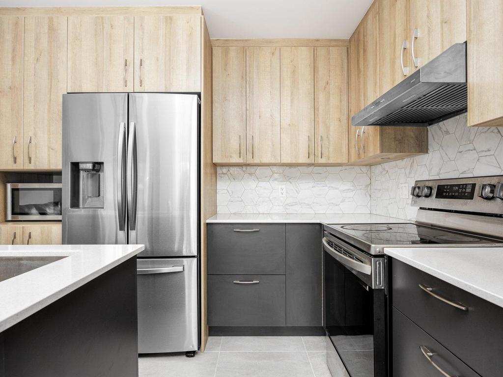 









3260


Rue du Riesling

,
Sainte-Marthe-sur-le-Lac,




QC
J0N1P0

