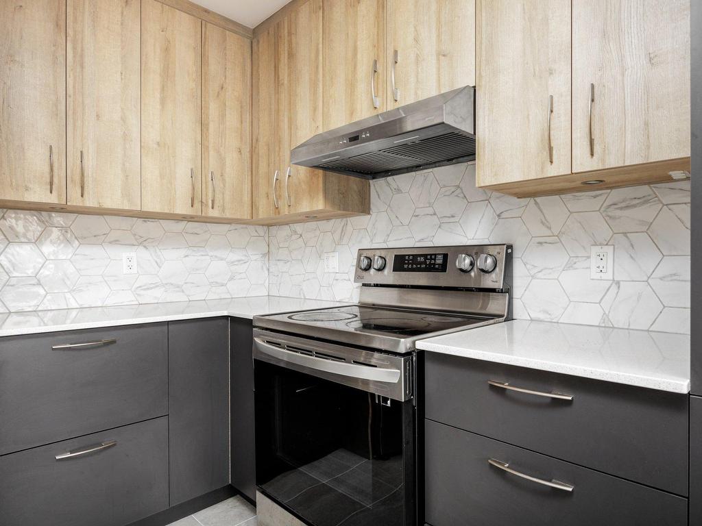 









3260


Rue du Riesling

,
Sainte-Marthe-sur-le-Lac,




QC
J0N1P0

