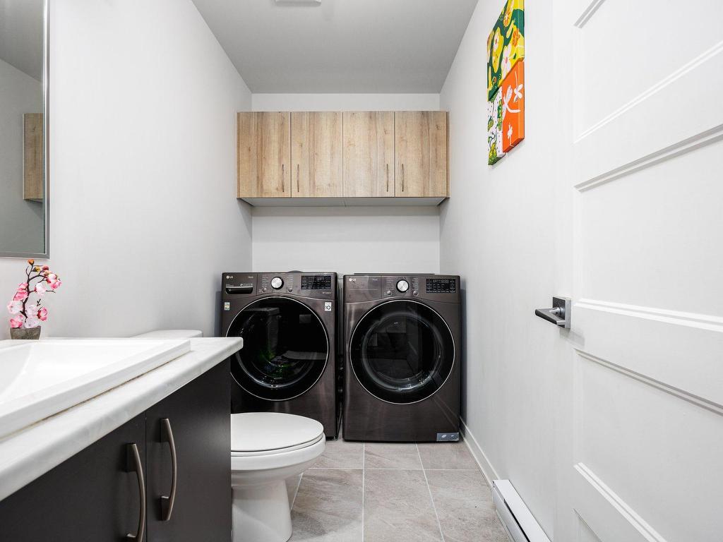 









3260


Rue du Riesling

,
Sainte-Marthe-sur-le-Lac,




QC
J0N1P0

