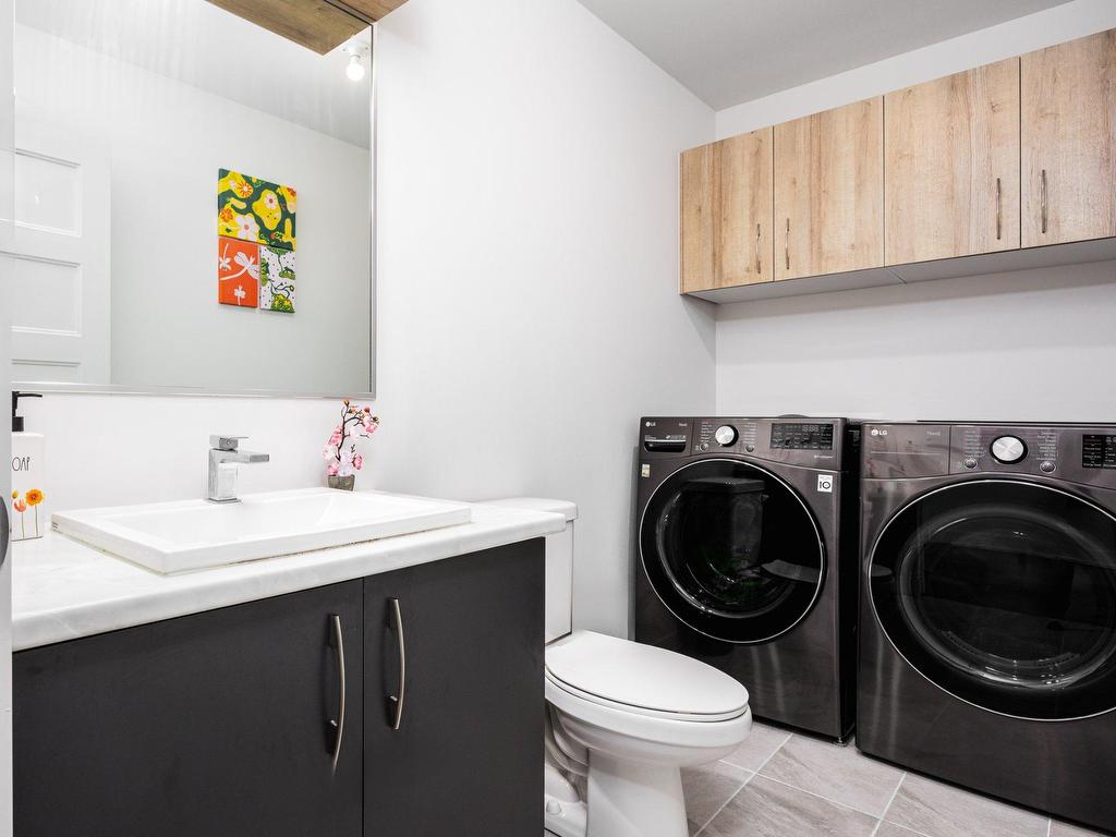 









3260


Rue du Riesling

,
Sainte-Marthe-sur-le-Lac,




QC
J0N1P0

