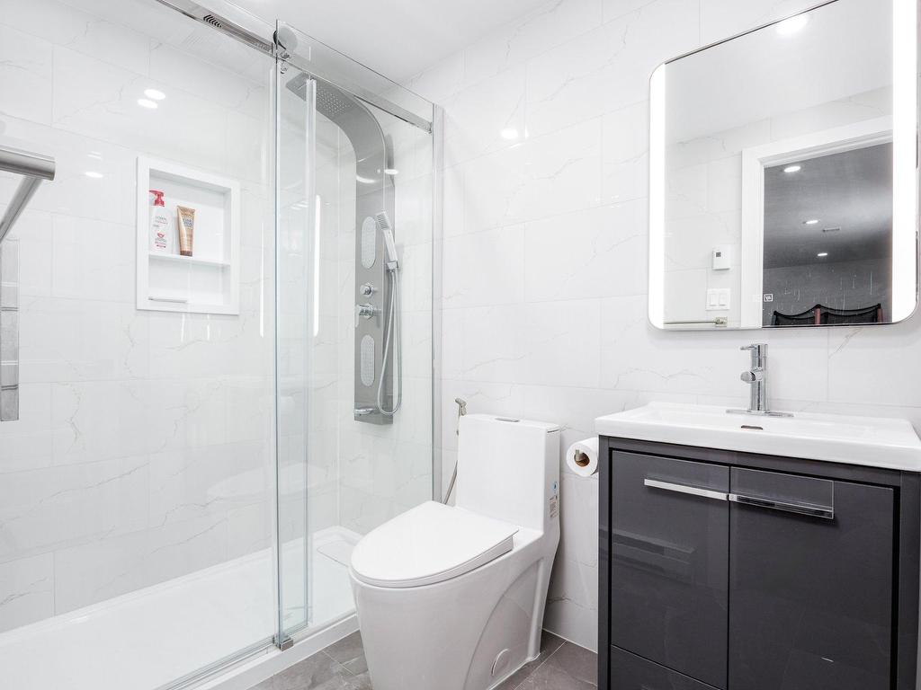 









3260


Rue du Riesling

,
Sainte-Marthe-sur-le-Lac,




QC
J0N1P0

