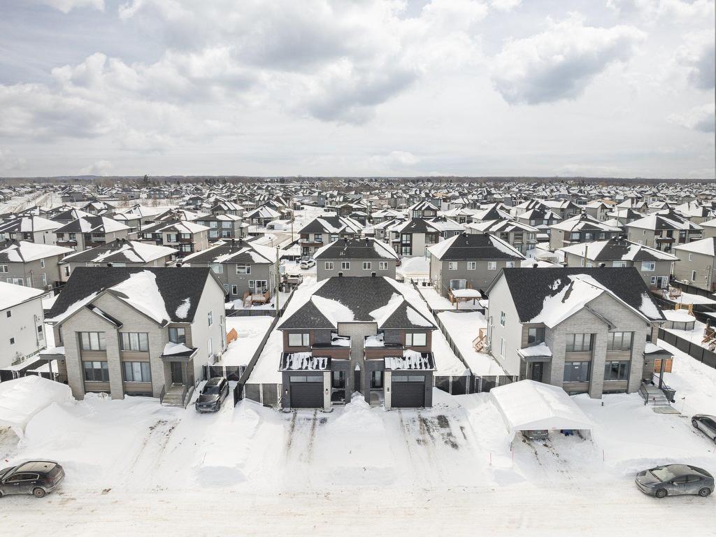 









3260


Rue du Riesling

,
Sainte-Marthe-sur-le-Lac,




QC
J0N1P0

