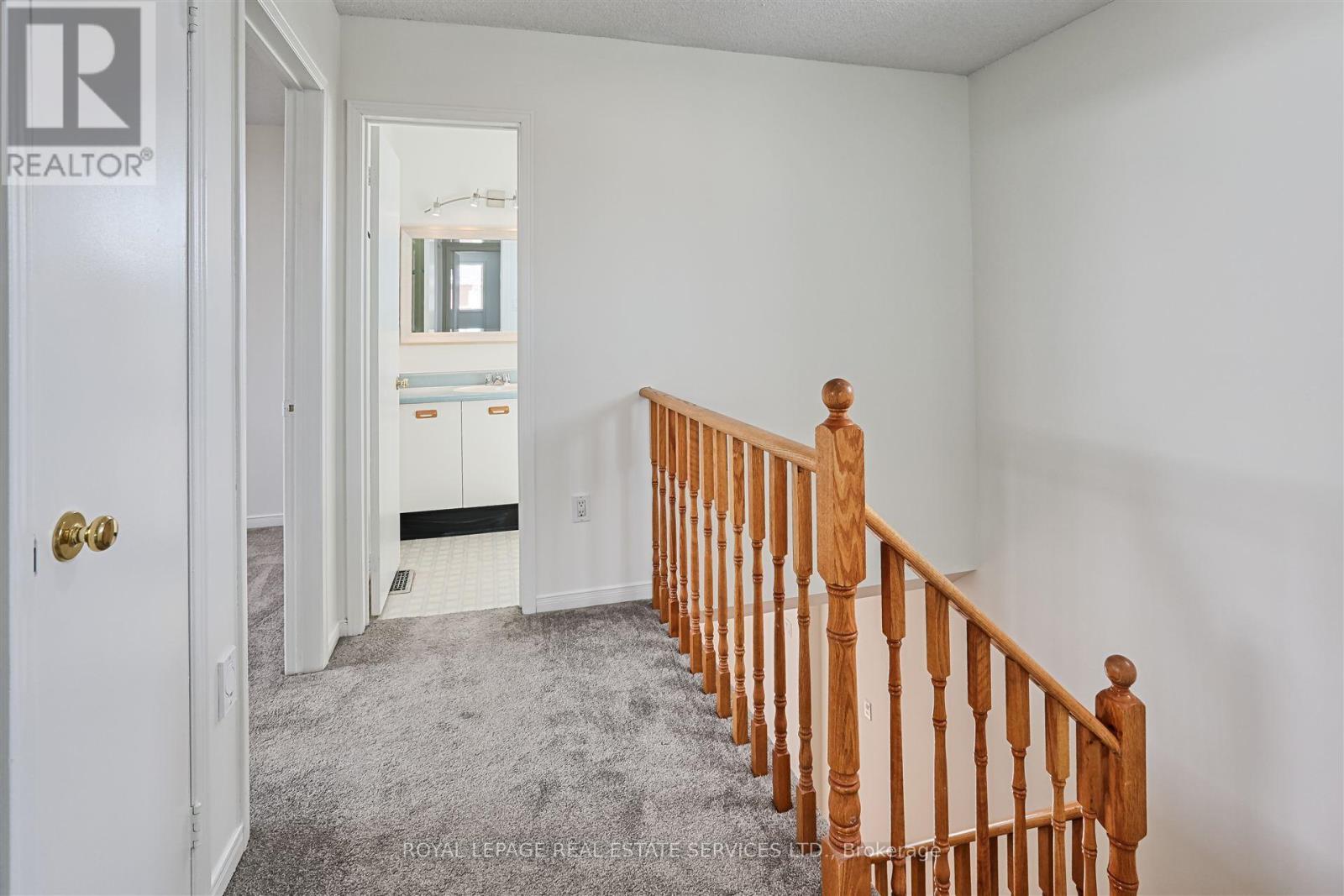 












76 WILLERTON CLOSE

,
Brampton,




Ontario
L6V4J2

