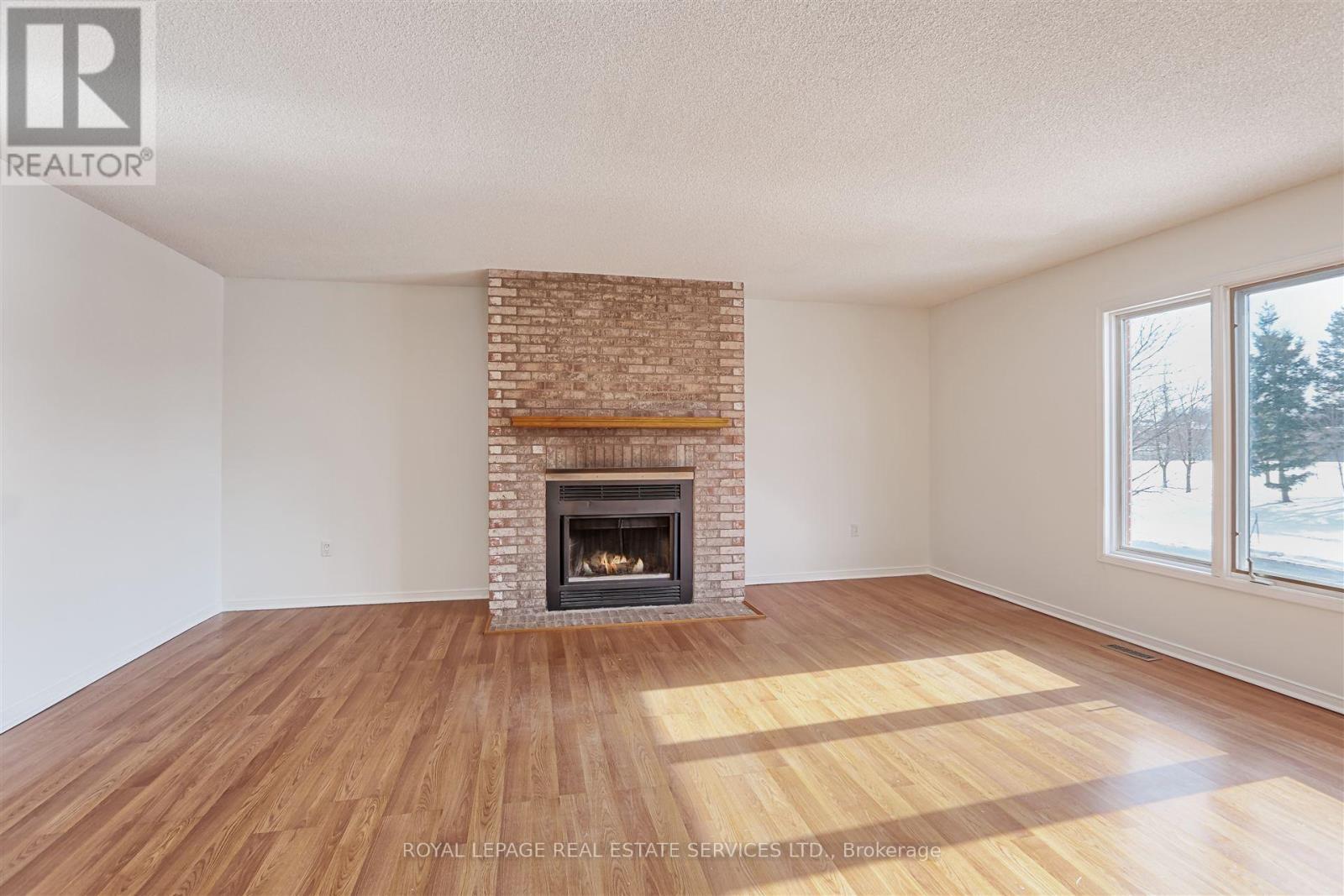 












76 WILLERTON CLOSE

,
Brampton,




Ontario
L6V4J2

