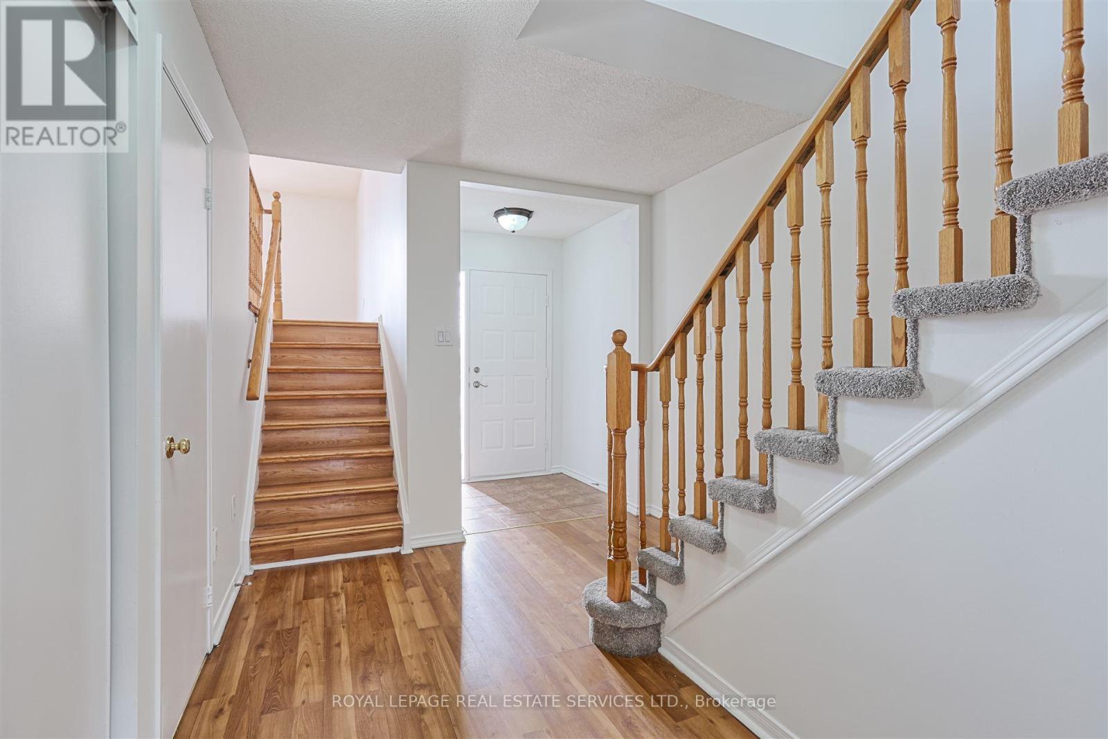 












76 WILLERTON CLOSE

,
Brampton,




Ontario
L6V4J2

