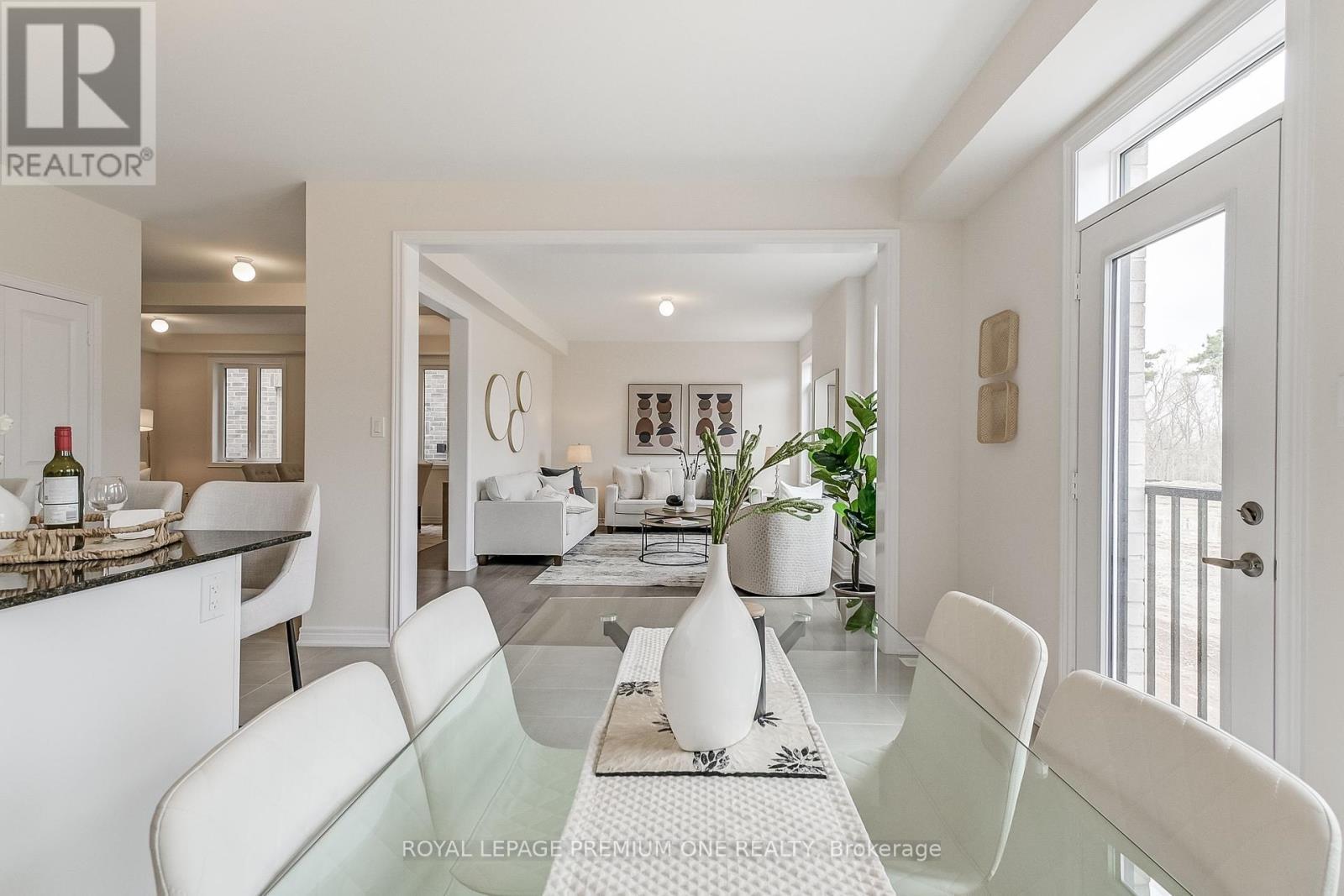












799 APPLE TERRACE

,
Milton,




Ontario
L9E2C3

