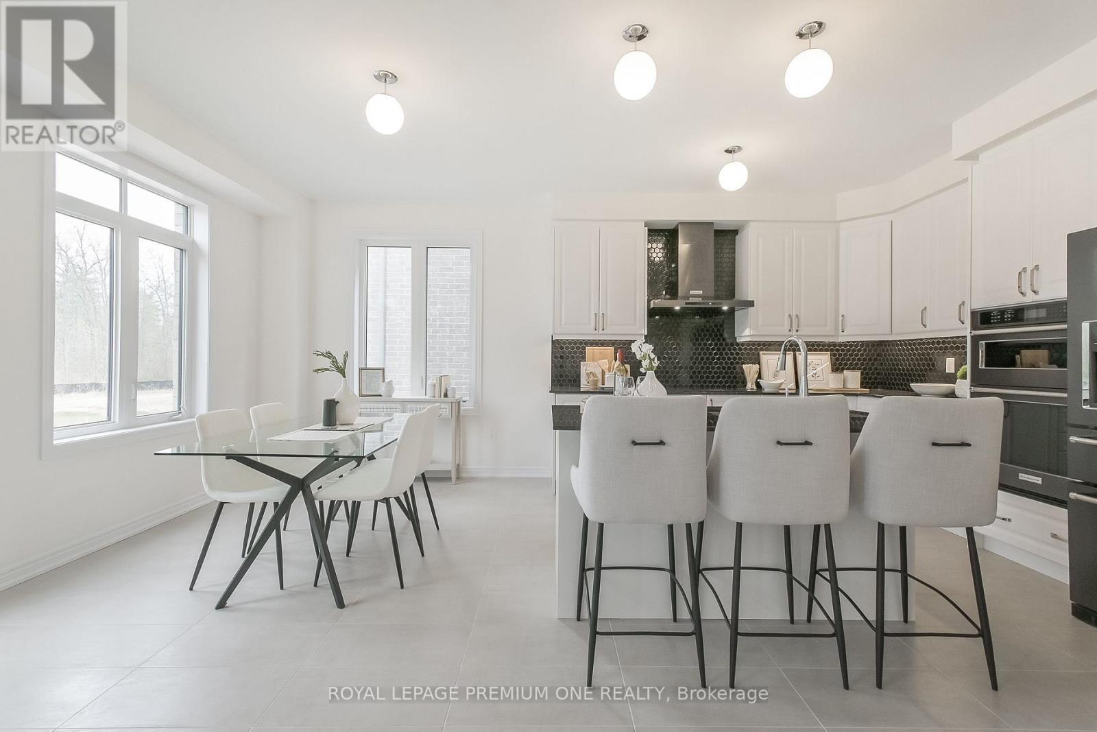 












799 APPLE TERRACE

,
Milton,




Ontario
L9E2C3

