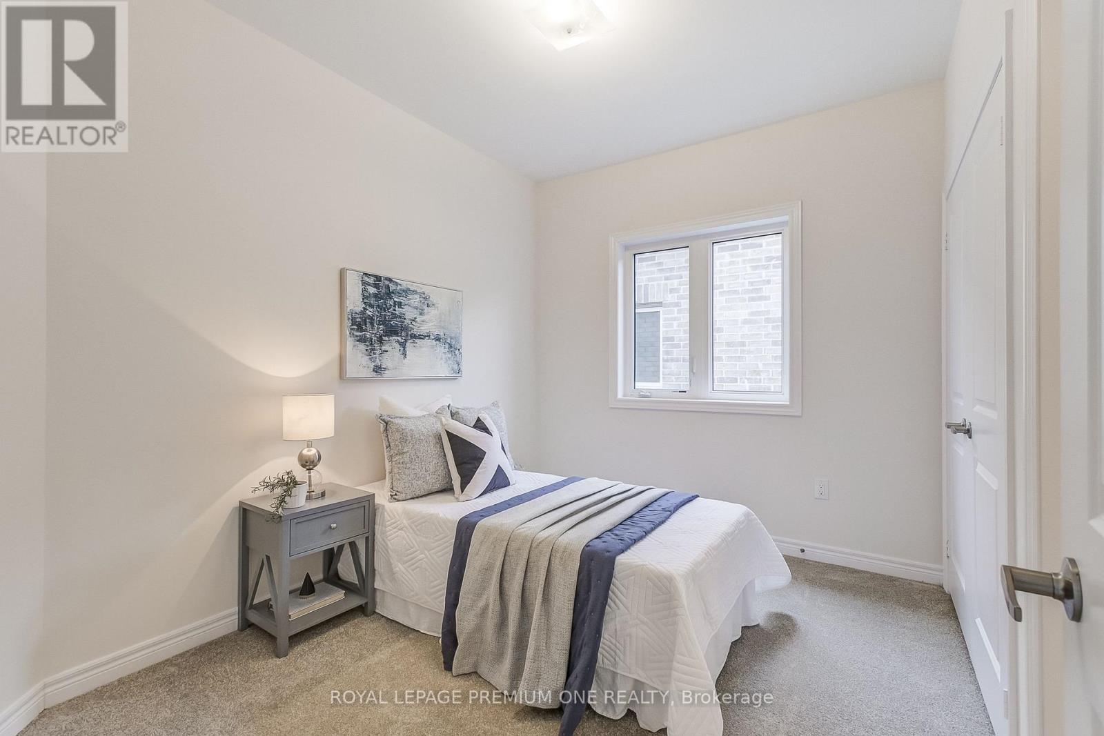 












799 APPLE TERRACE

,
Milton,




Ontario
L9E2C3

