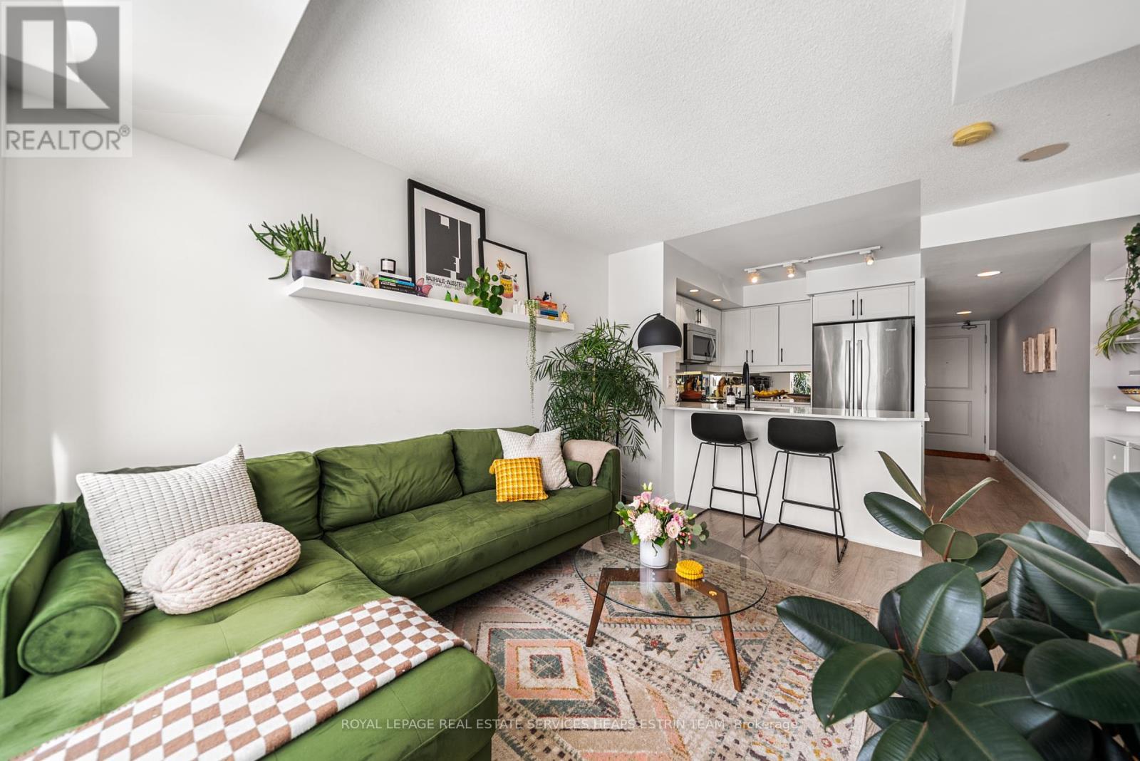 












1303 - 85 EAST LIBERTY STREET

,
Toronto,




Ontario
M6K3R4

