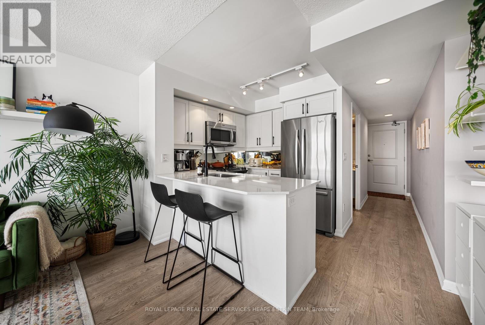 












1303 - 85 EAST LIBERTY STREET

,
Toronto,




Ontario
M6K3R4

