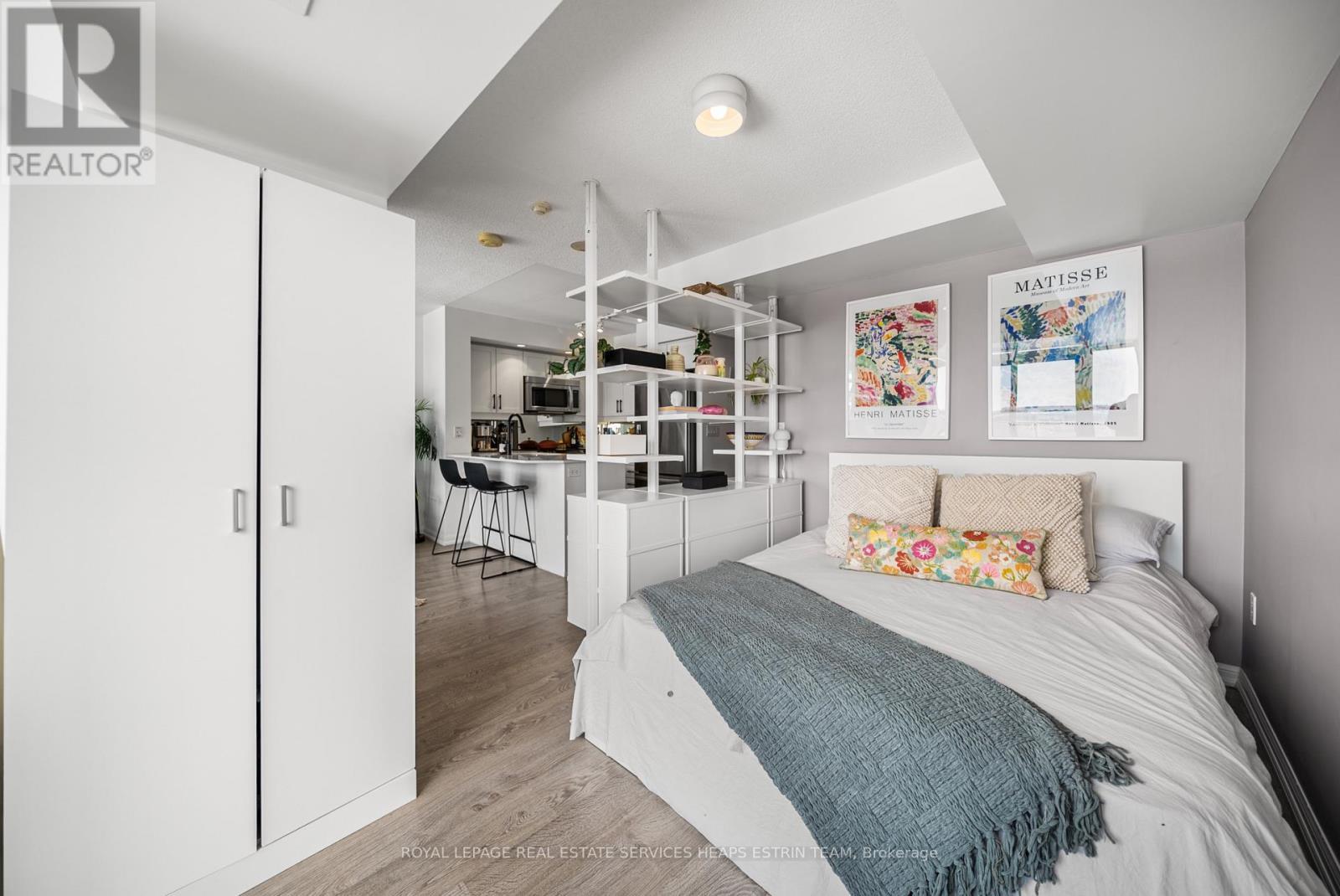 












1303 - 85 EAST LIBERTY STREET

,
Toronto,




Ontario
M6K3R4

