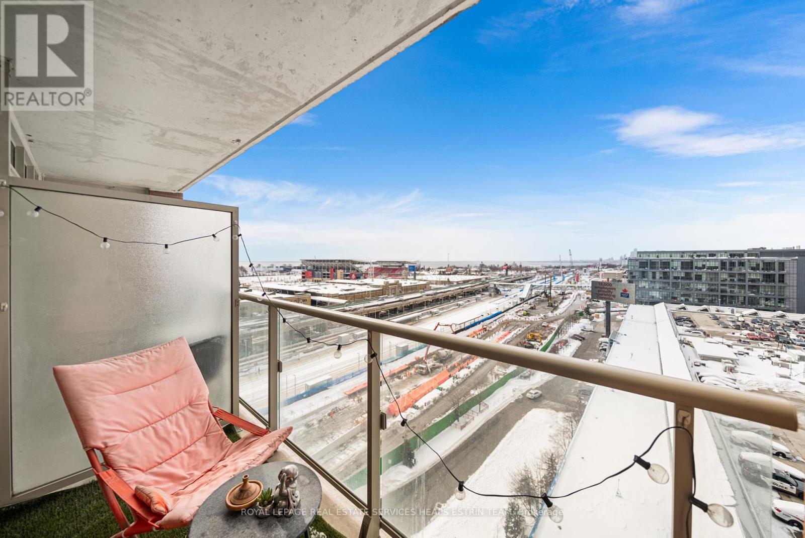 












1303 - 85 EAST LIBERTY STREET

,
Toronto,




Ontario
M6K3R4

