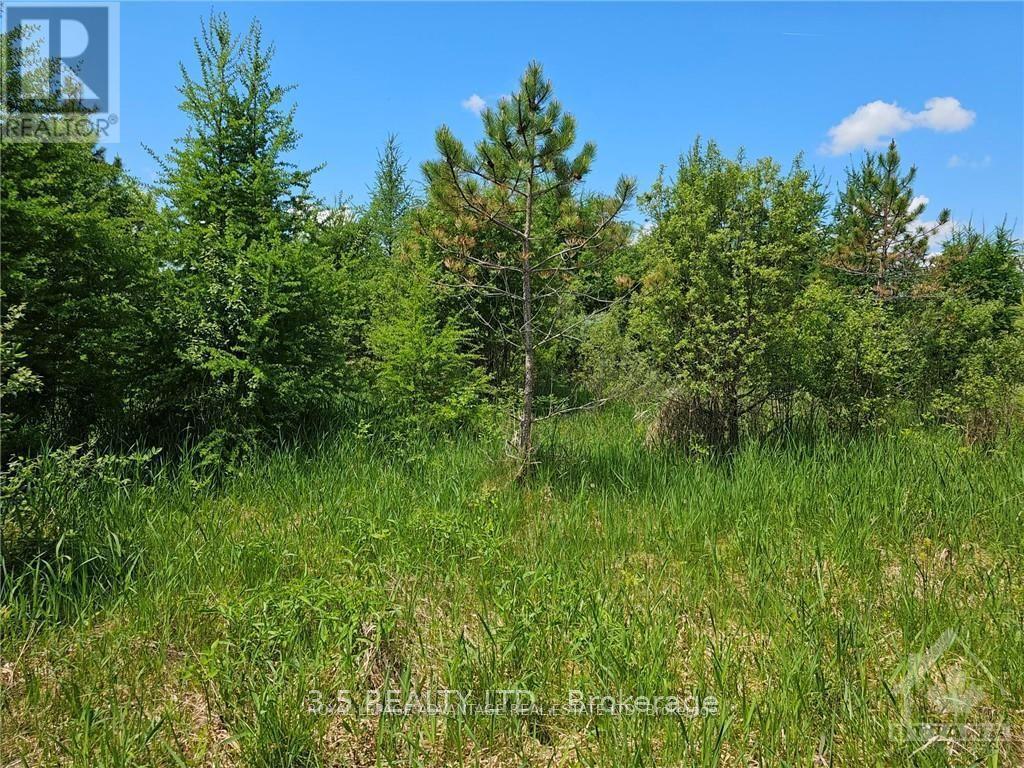 












2876-1 COUNTY 16 ROAD

,
Merrickville-Wolford,







Ontario
K0G1N0

