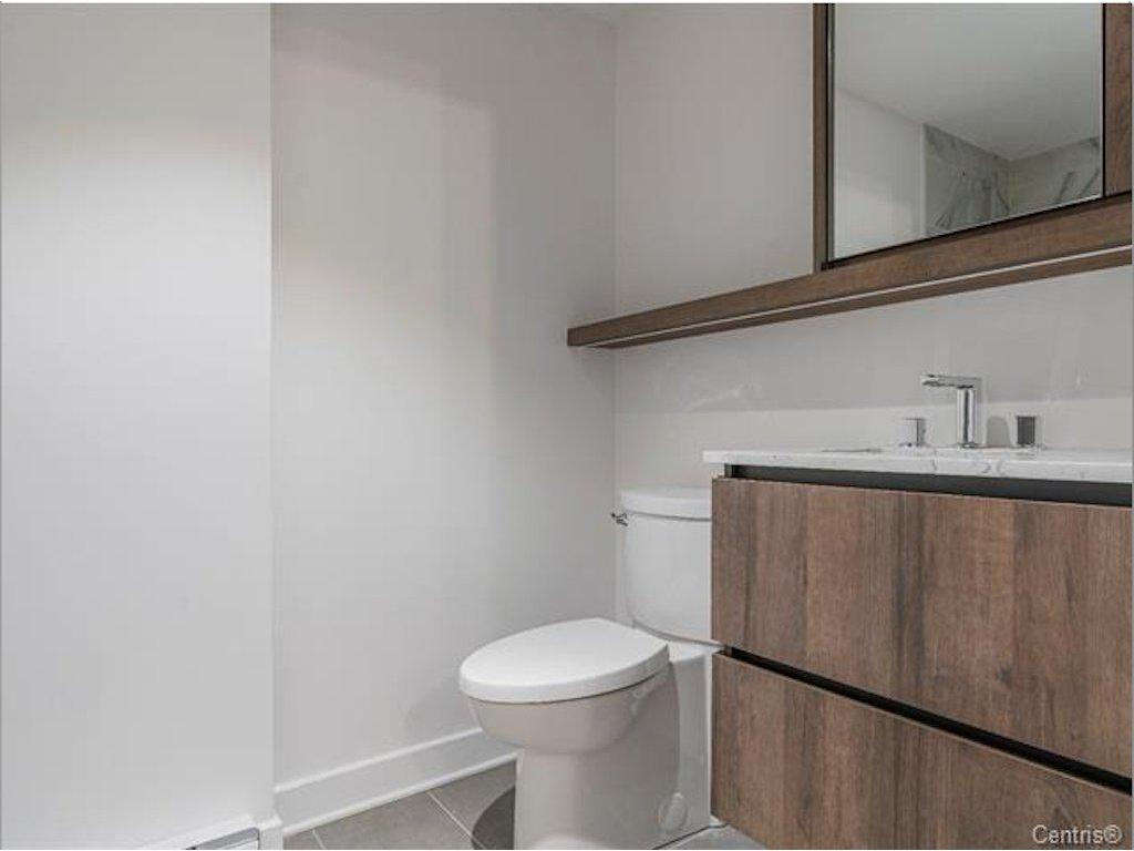 









170


Rue Rioux

, 906,
Montréal (Le Sud-Ouest),




QC
H3C2A5


