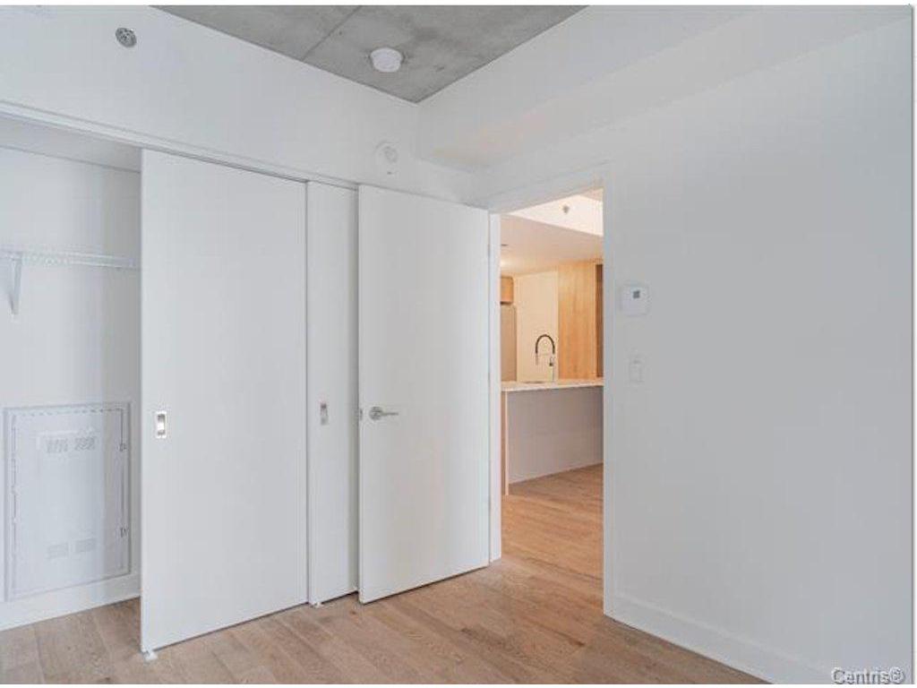 









170


Rue Rioux

, 906,
Montréal (Le Sud-Ouest),




QC
H3C2A5


