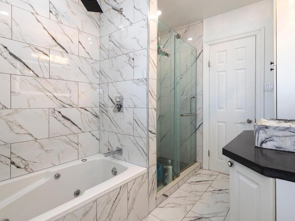 









2690


Rue Gélineau

,
Longueuil (Saint-Hubert),




QC
J3Y4K4

