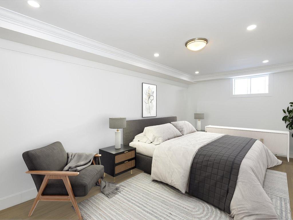 









2690


Rue Gélineau

,
Longueuil (Saint-Hubert),




QC
J3Y4K4

