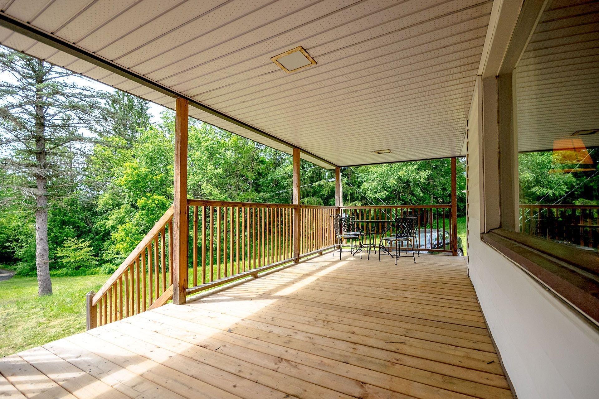 









35


Rue Academy

,
Sutton,




QC
J0E2K0

