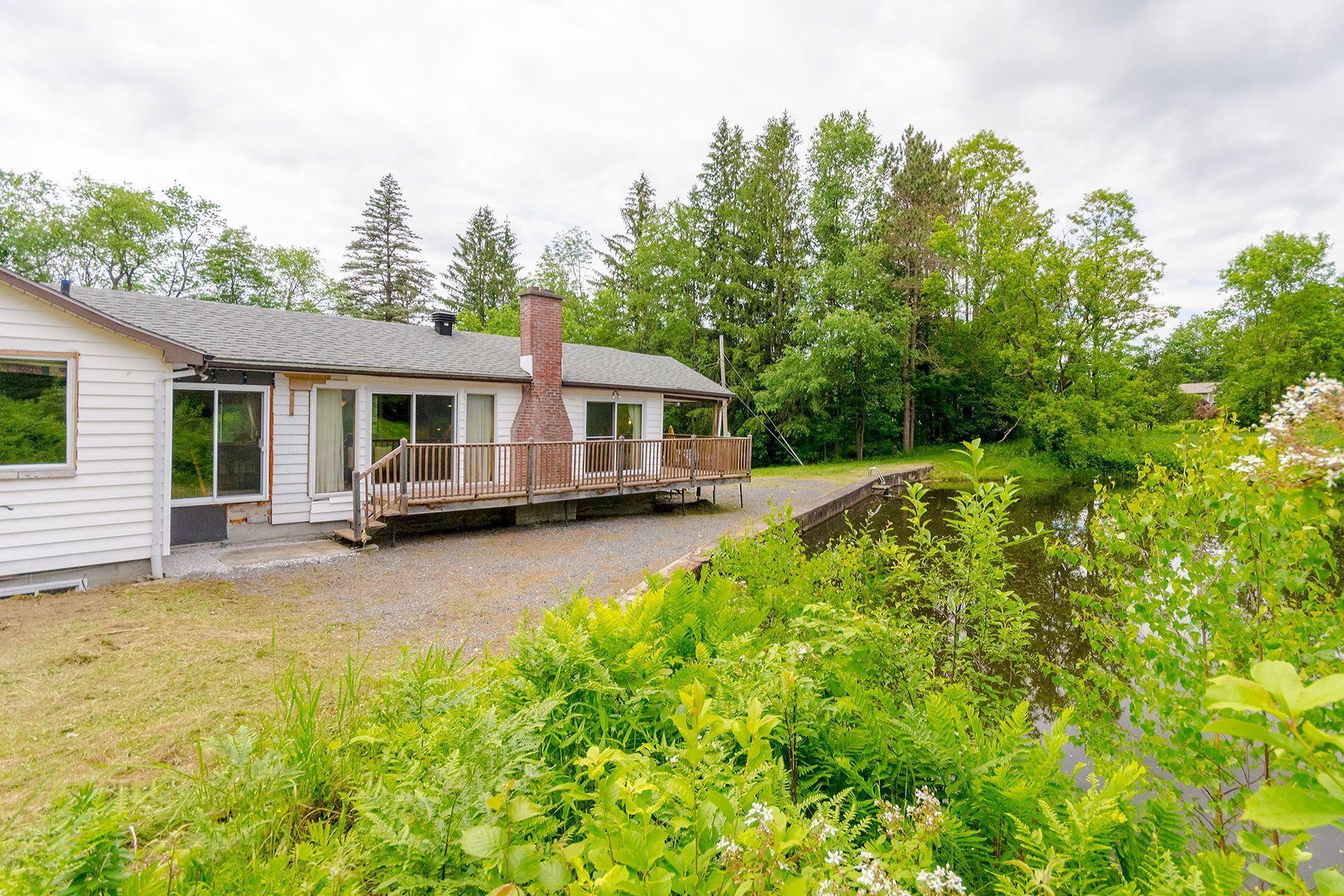









35


Rue Academy

,
Sutton,




QC
J0E2K0


