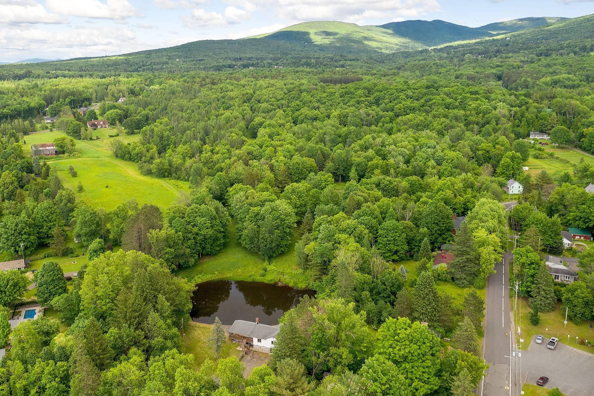 









35


Rue Academy

,
Sutton,




QC
J0E2K0

