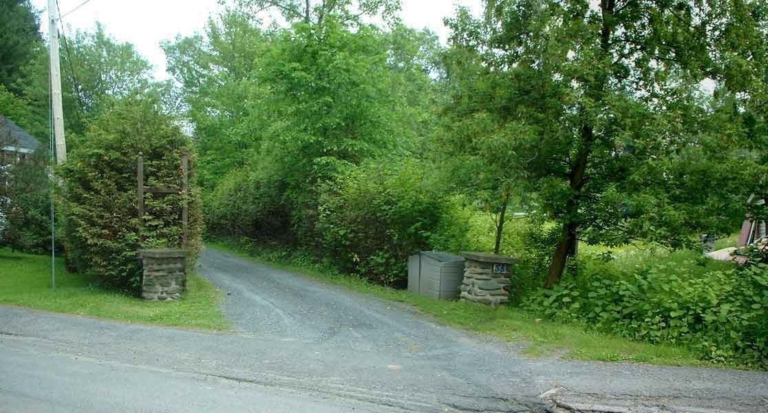 









35


Rue Academy

,
Sutton,




QC
J0E2K0

