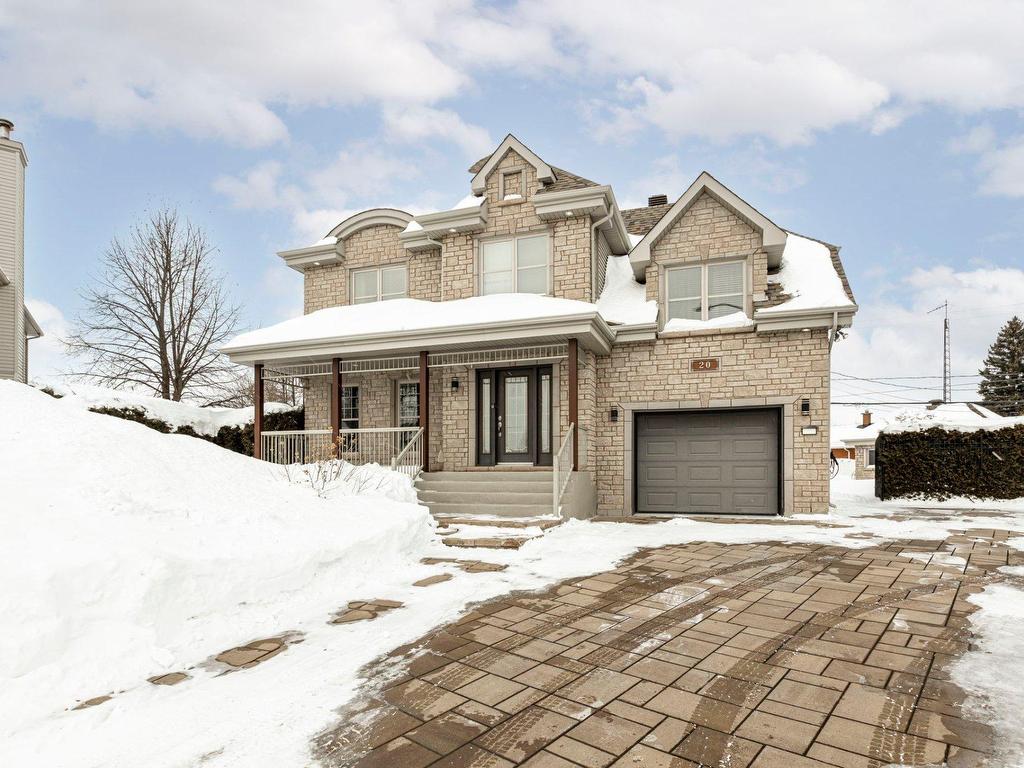 









20


Rue André-Beauregard

,
Verchères,




QC
J0L2R0

