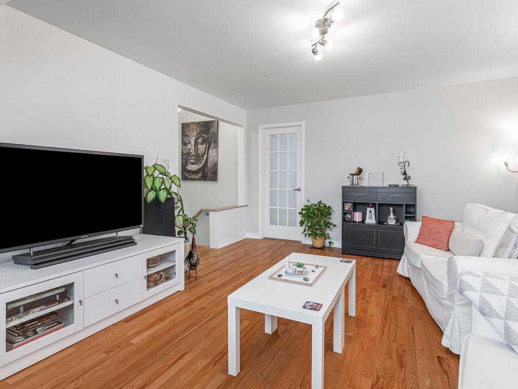 









20


Rue André-Beauregard

,
Verchères,




QC
J0L2R0

