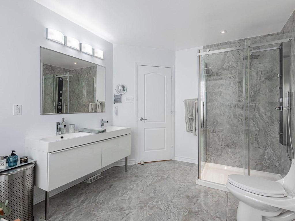 









20


Rue André-Beauregard

,
Verchères,




QC
J0L2R0


