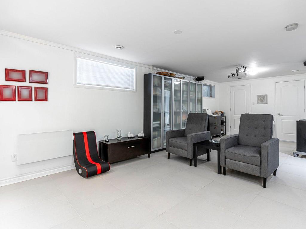 









20


Rue André-Beauregard

,
Verchères,




QC
J0L2R0

