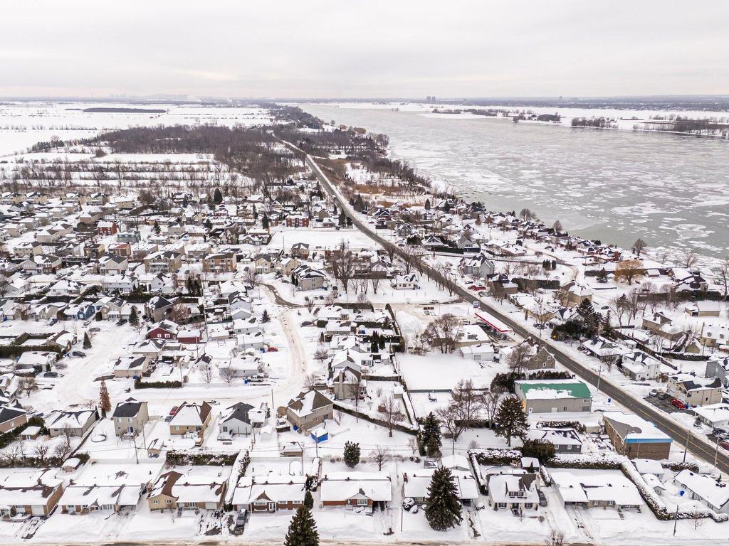 









20


Rue André-Beauregard

,
Verchères,




QC
J0L2R0

