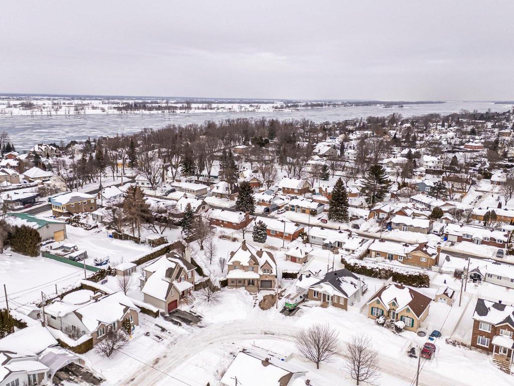 









20


Rue André-Beauregard

,
Verchères,




QC
J0L2R0

