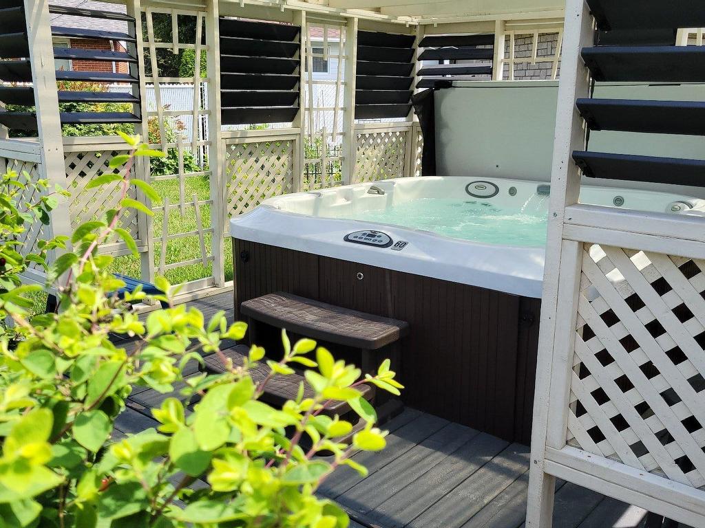 









20


Rue André-Beauregard

,
Verchères,




QC
J0L2R0

