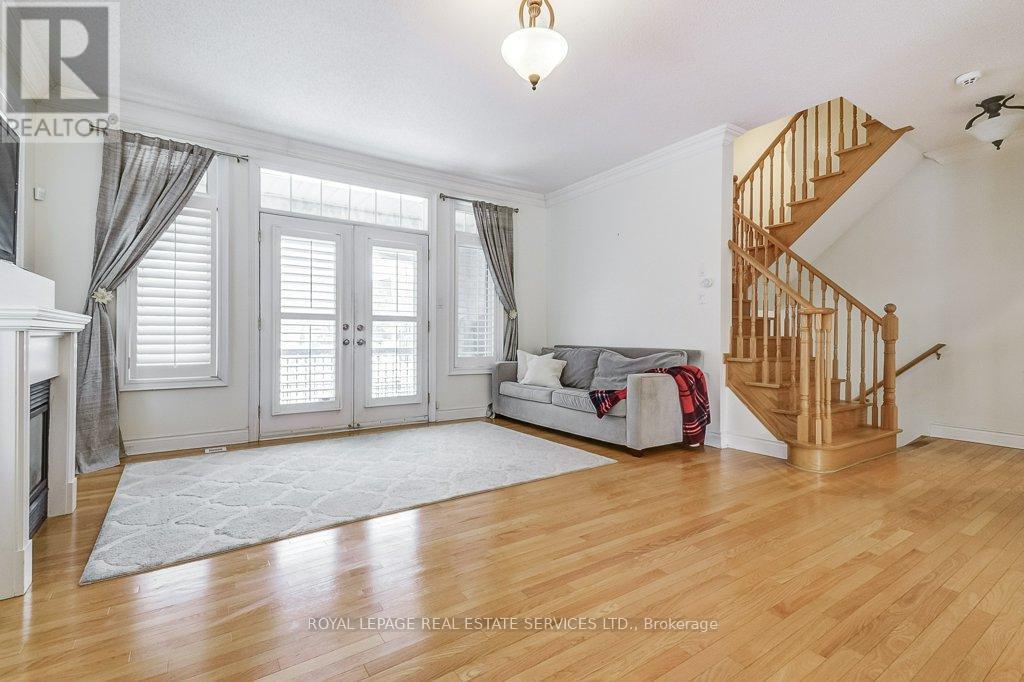 












17 CLOCKWORK LANE

,
Toronto,




Ontario
M8Y4H5

