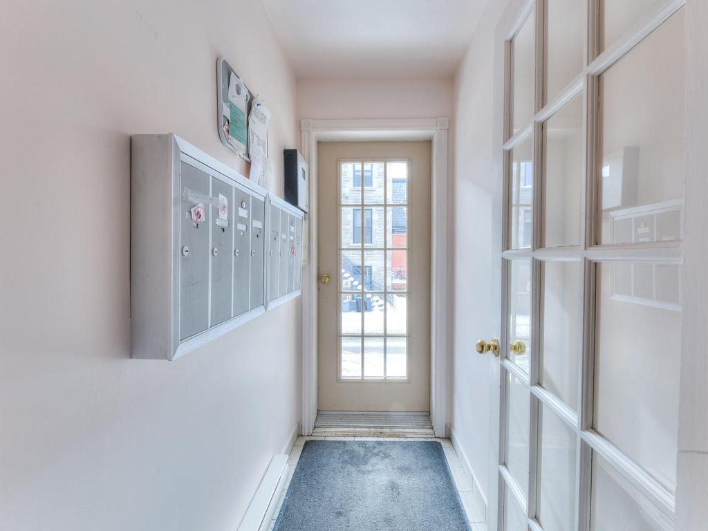 









4453


Av. de l'Hôtel-de-Ville

, 1,
Montréal (Le Plateau-Mont-Royal),




QC
H2W2H6

