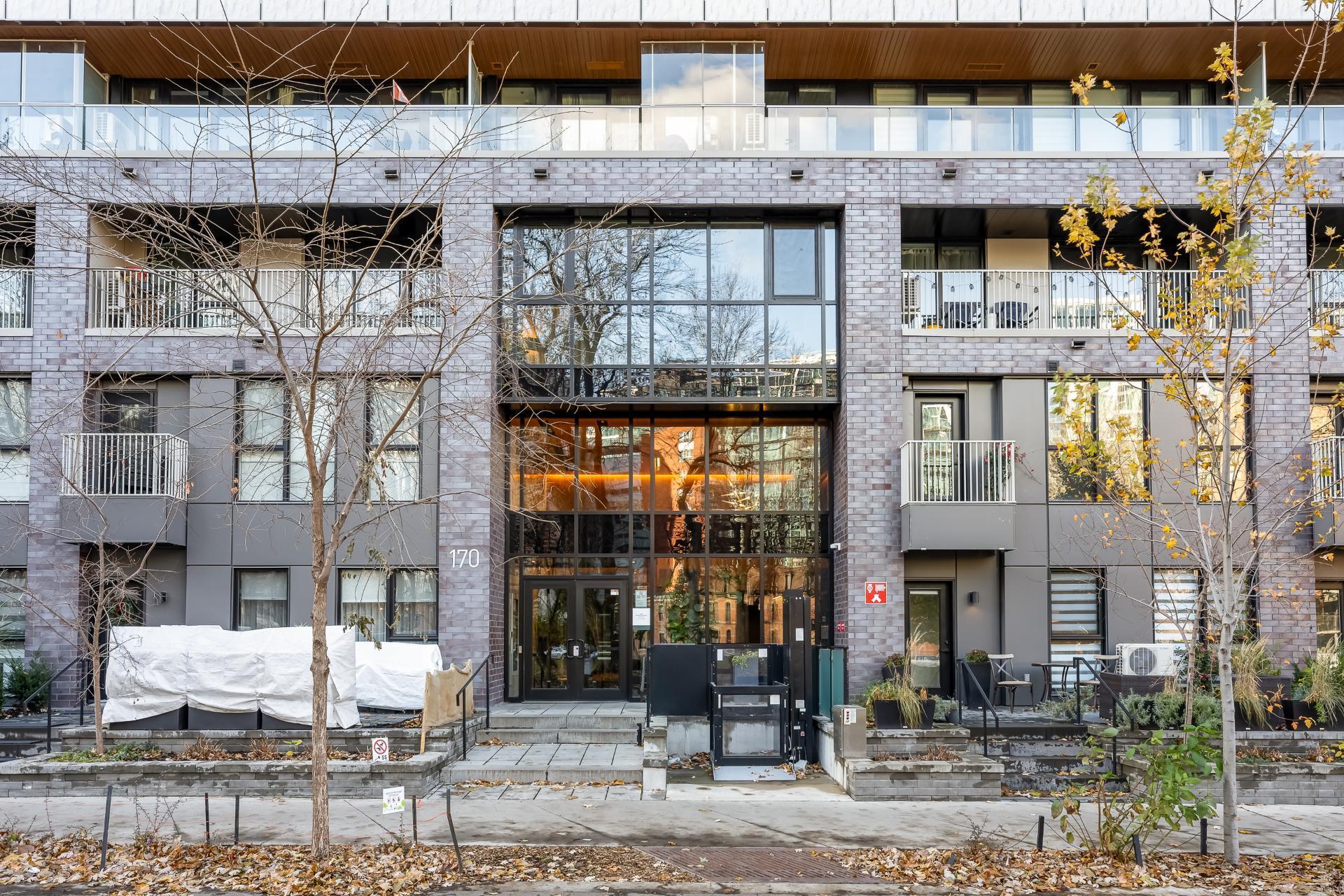 









170


Rue Rioux

, 102,
Montréal (Le Sud-Ouest),




QC
H3C0X3

