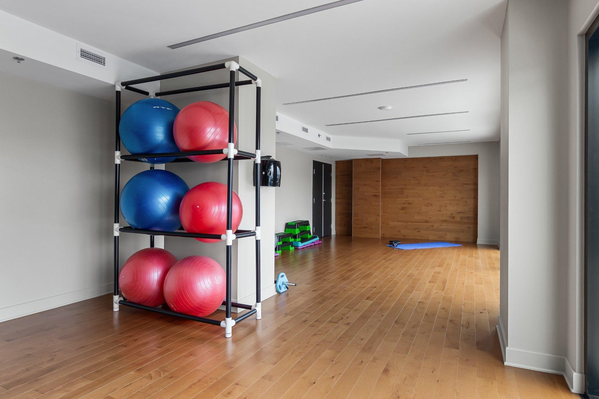 









170


Rue Rioux

, 102,
Montréal (Le Sud-Ouest),




QC
H3C0X3

