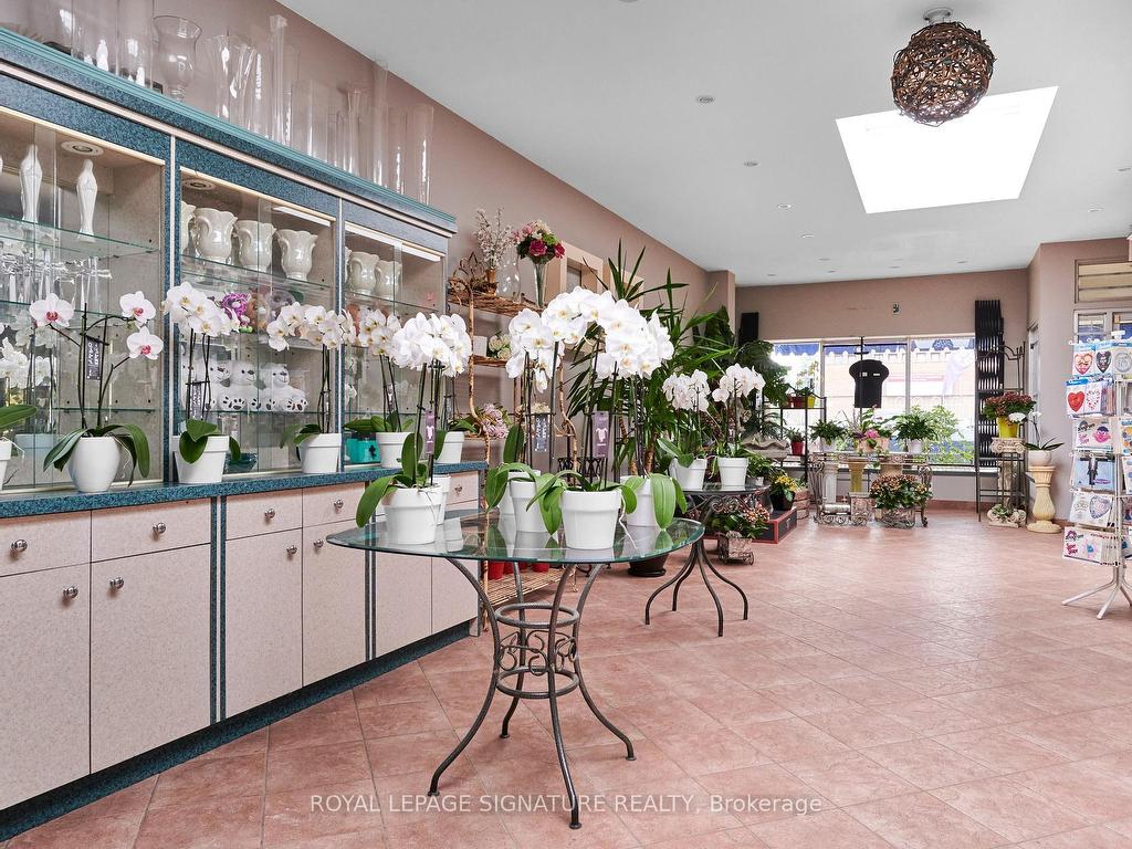 









550


Danforth

Road,
Toronto,




ON
M1K 1C6

