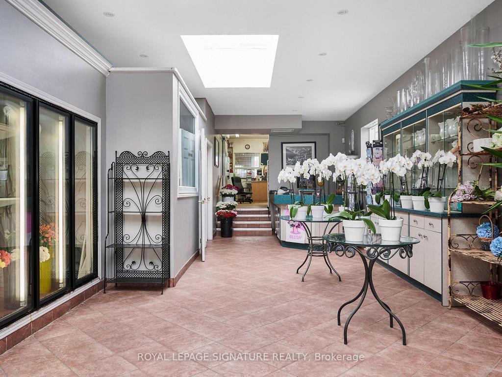 









550


Danforth

Road,
Toronto,




ON
M1K 1C6

