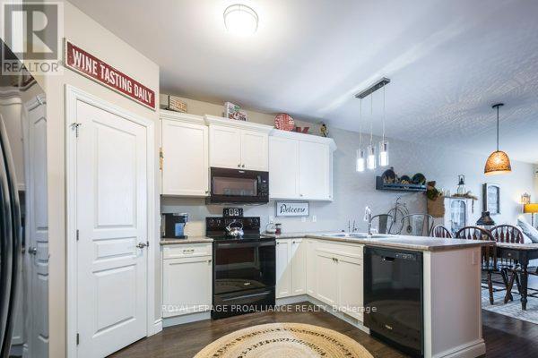 












23 LEDGEROCK COURT

,
Quinte West (Sidney Ward),




Ontario
K8R0A1

