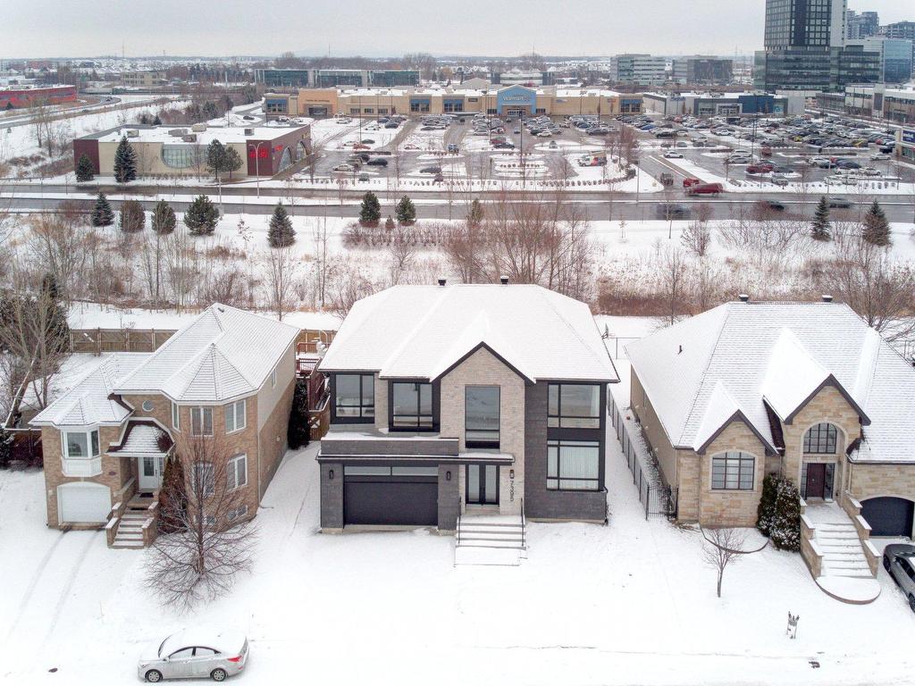 









7395


Rue Latouche

,
Brossard,




QC
J4Y3J8

