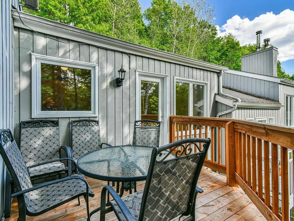 









1009

 - 1010


Crois. des Soleils

,
Mont-Tremblant,




QC
J8E1X6

